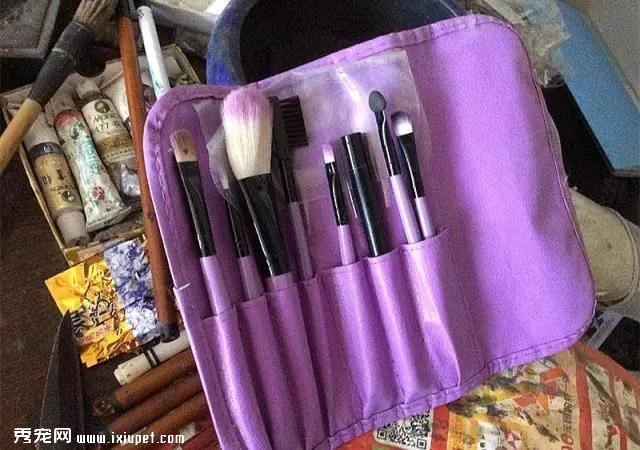 ����Ĺ�ع��£�����Ϊ������飬��һ������ȥ������