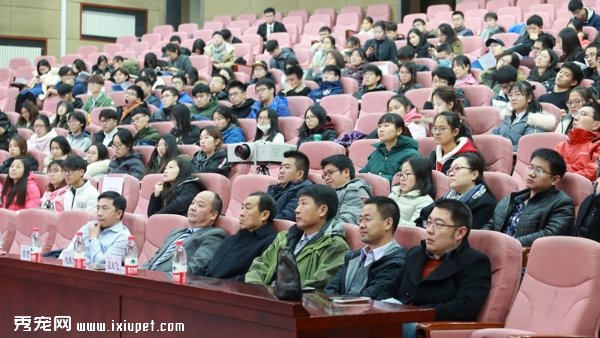 ��ҽѧԺ�ٰ조��ҽ���̳�� �۽���ʱ������ҽ����ҵ��չ