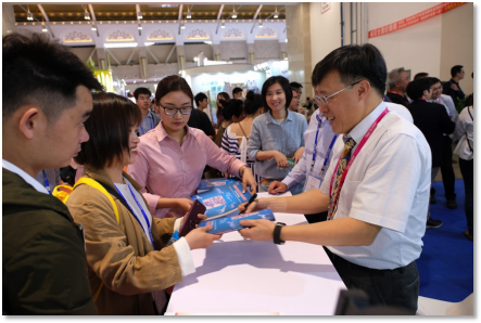 �����Ƽ����ޡ����ǳ  ��ʿ��Ƭ�Ƽ�ȫ��λ�ػ����｡��